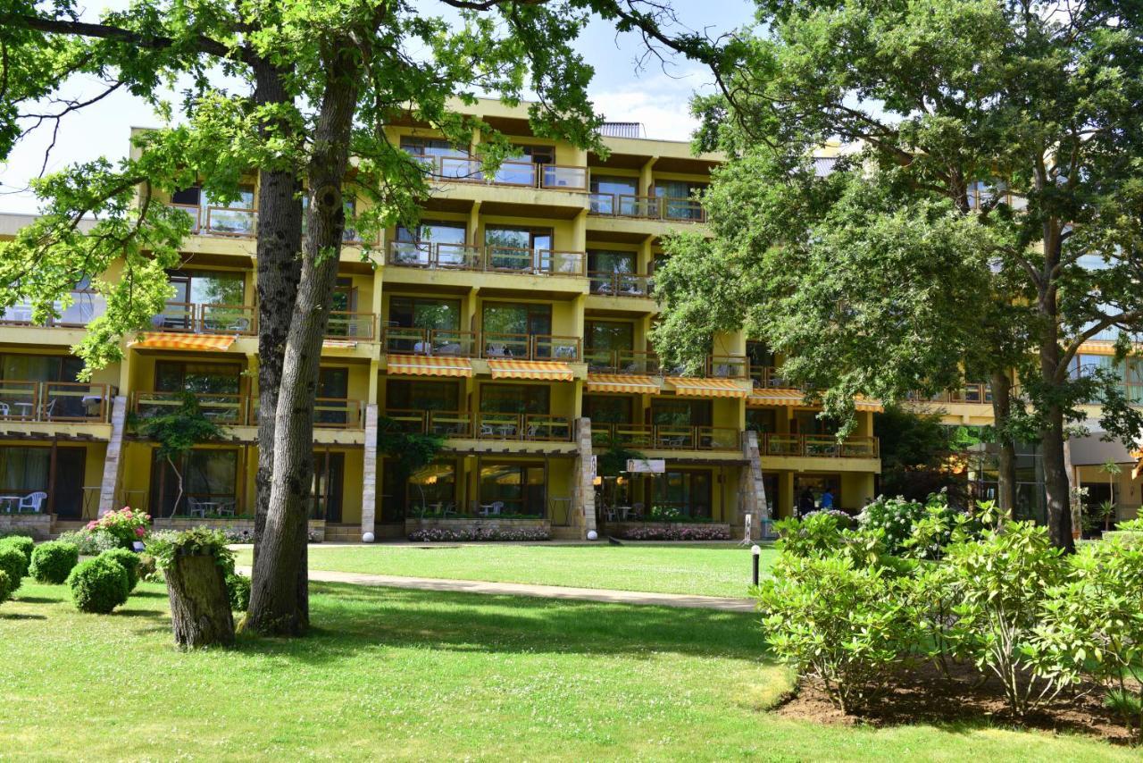 Les Magnolias Hotel Primorsko Eksteriør bilde